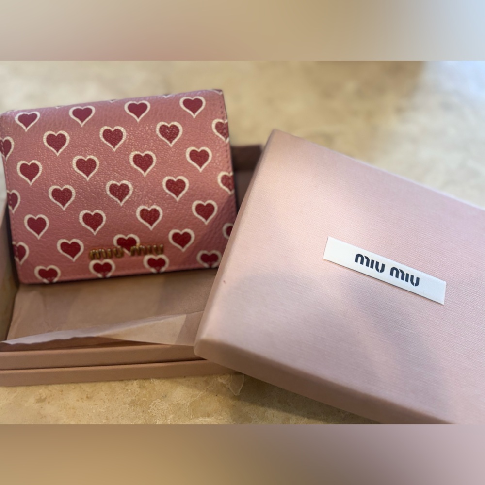 🌸Mom’s Sale** COA Miu Miu Goatskin Madras Cuori Wallet $215